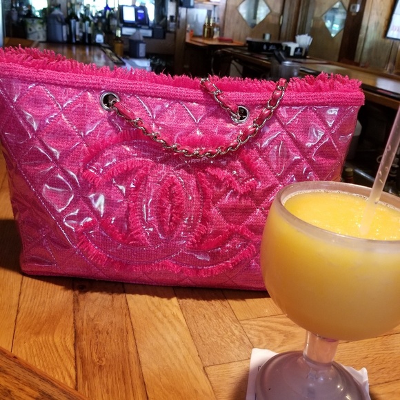 Meet your Posher, Melanie - Picture 4 of 16